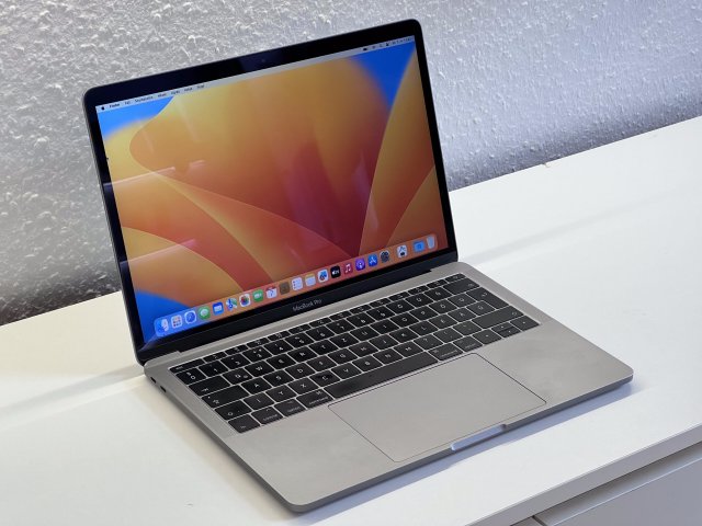 MacBook Pro 2017 13 128GB 2 ÉV Garanciával Számlával