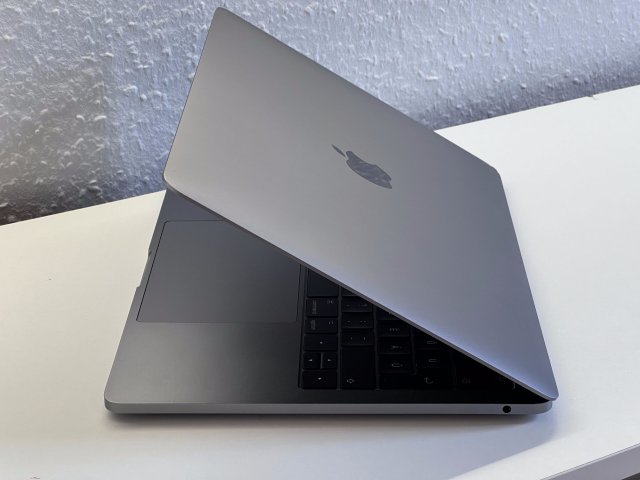 MacBook Pro 2017 13 128GB 2 ÉV Garanciával Számlával