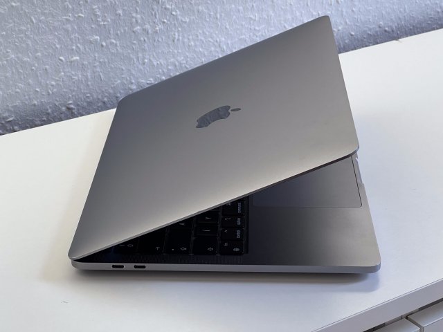 MacBook Pro 2020 13 M1 256GB 2 ÉV Garanciával Számlával