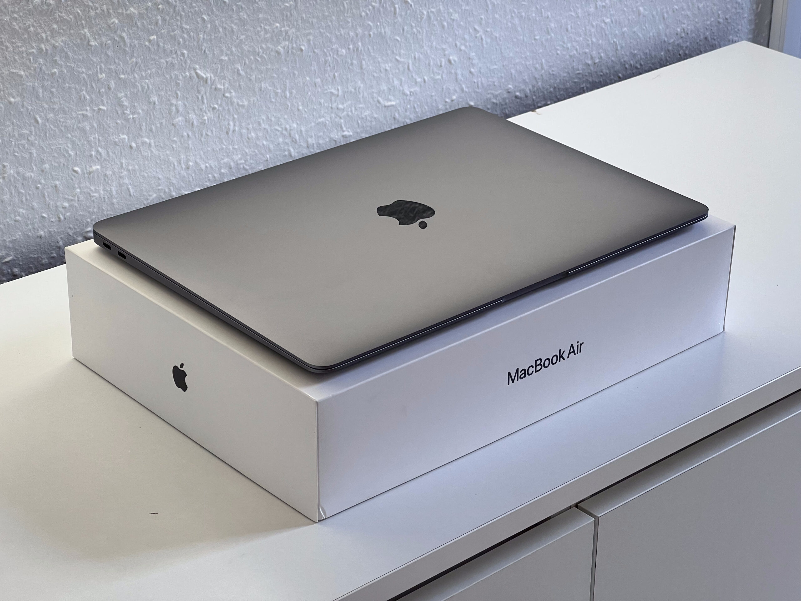 Hibátlan MacBook Air 2020 13 M1 256GB 2 ÉV Garanciával Számlával Aksi 92%