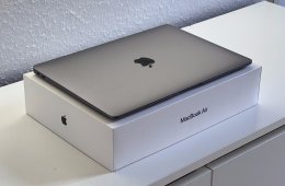 Hibátlan MacBook Air 2020 13 M1 256GB 2 ÉV Garanciával Számlával Aksi 92%
