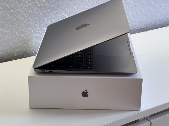 Hibátlan MacBook Air 2020 13 M1 256GB 2 ÉV Garanciával Számlával Aksi 92%