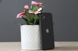 Apple iPhone 11 64GB Black B US-6874