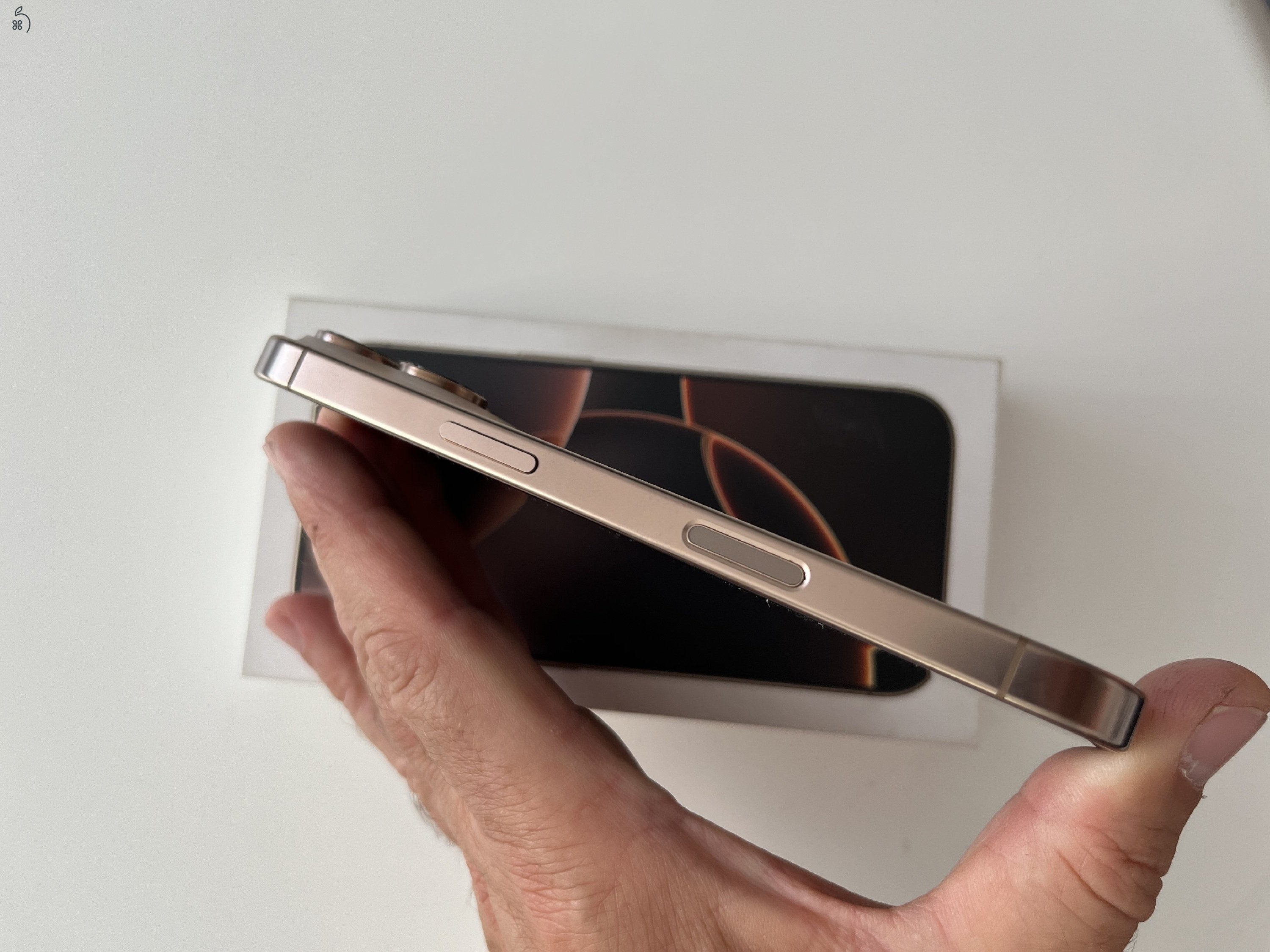 iPhone 16 Pro 128GB Új állapot! Akku 100%!