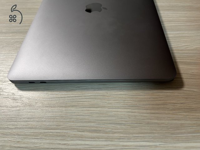 MacBook Pro 13