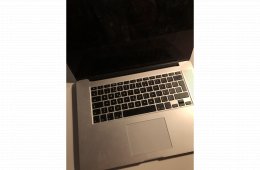Keresek HIBÁS 2015 MacBook Pro Retina 15