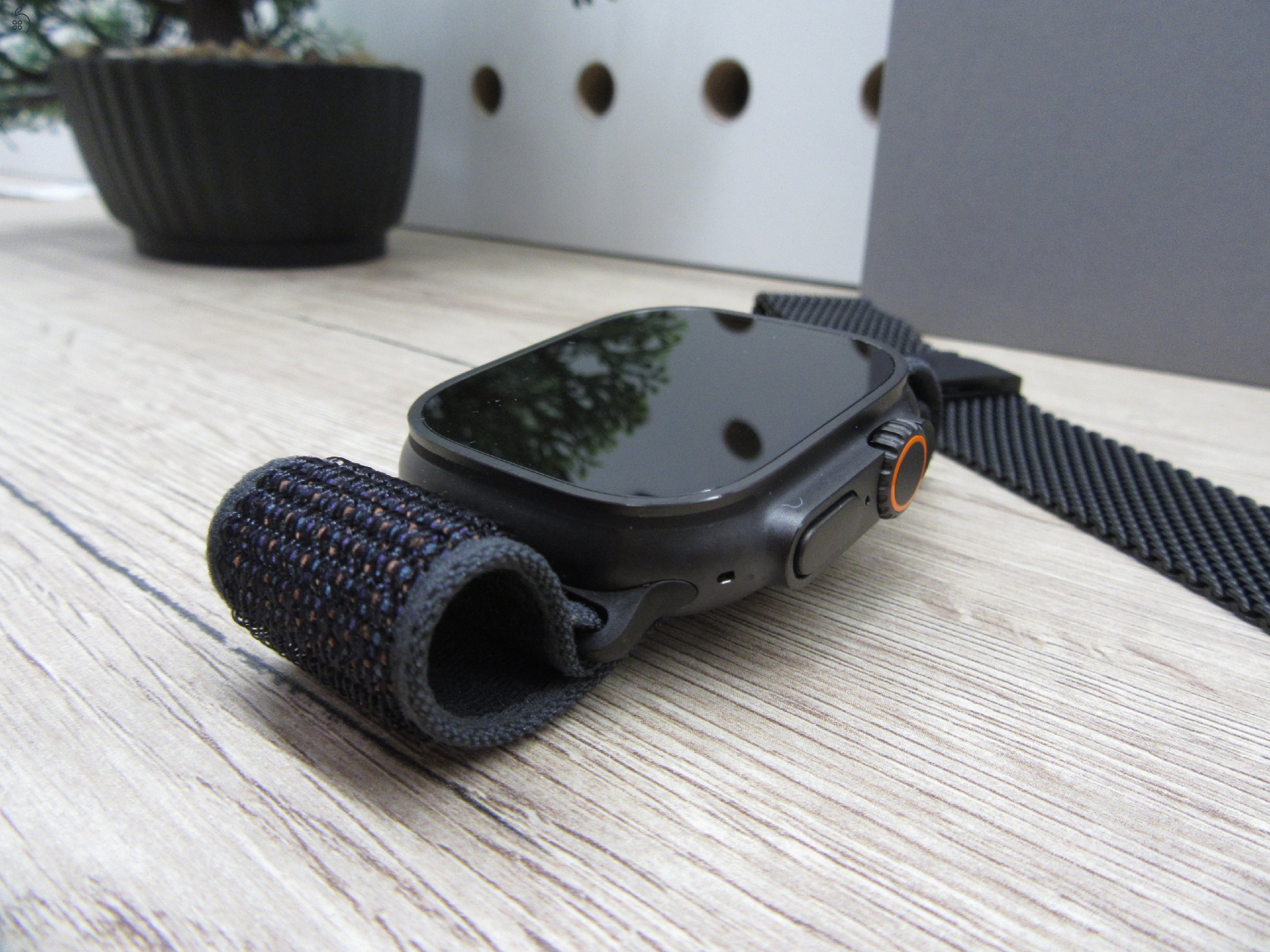Apple Watch Ultra 2 - 49 mm - Használt, karcmentes - Gyári garanciás