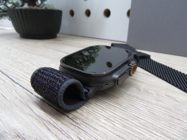 Apple Watch Ultra 2 - 49 mm - Használt, karcmentes - Gyári garanciás