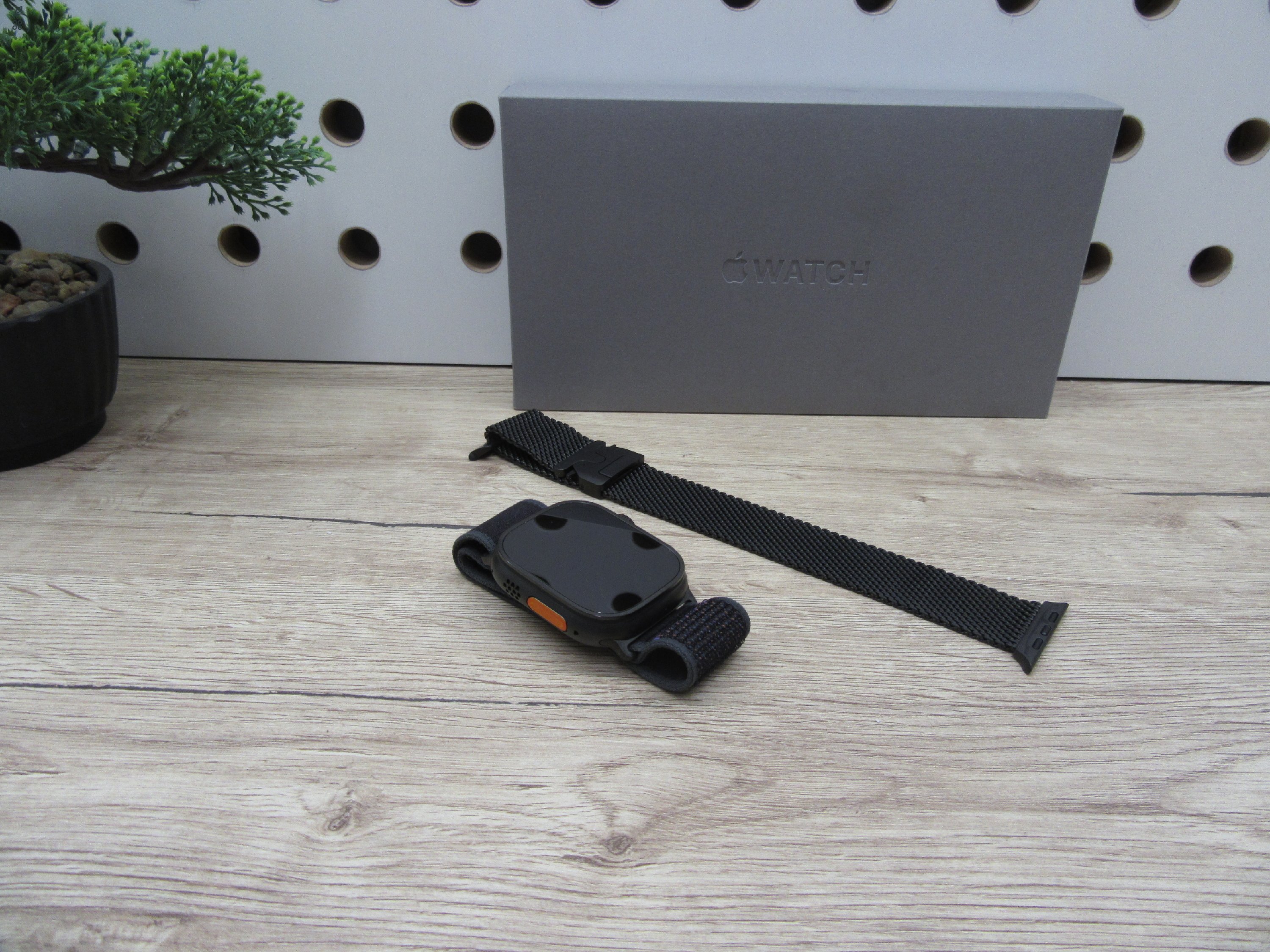 Apple Watch Ultra 2 - 49 mm - Használt, karcmentes - Gyári garanciás