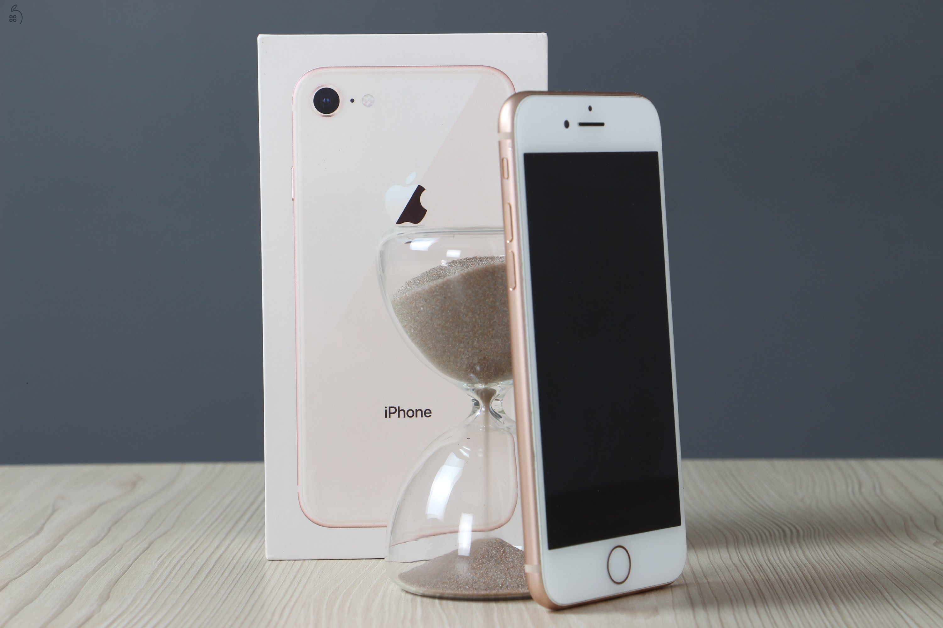 Apple iPhone 8 64GB Gold B US-6889