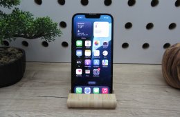 Apple iPhone 13 - Midnight - Használt, újszerű