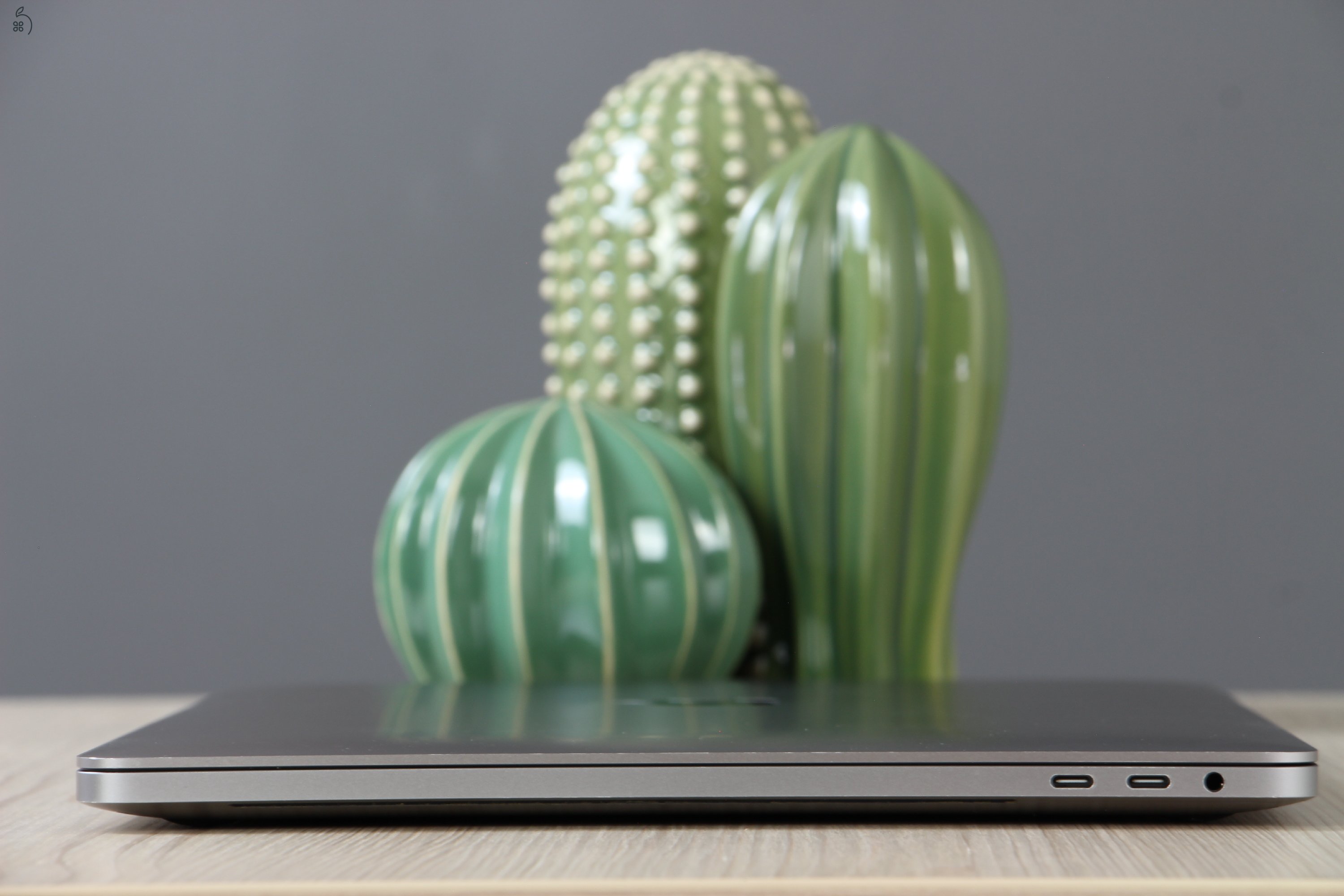 Apple Macbook Pro 16