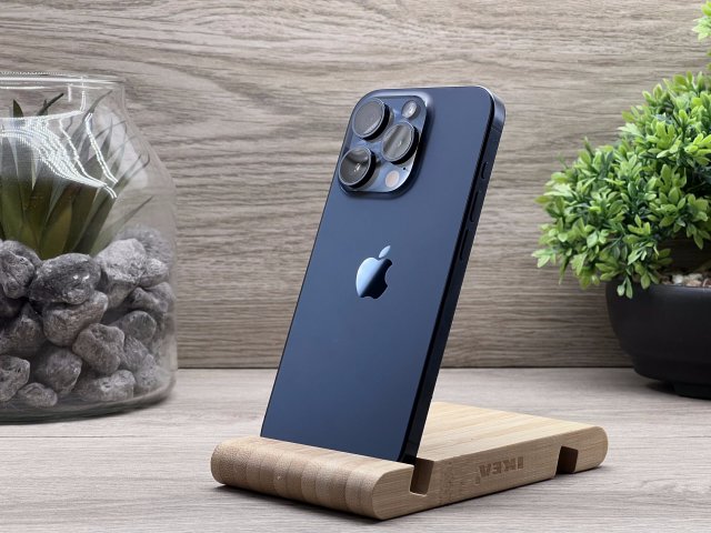 iPhone 15 Pro Blue Titanium 256GB 2 ÉV Garanciával Számlával Aksi 100%