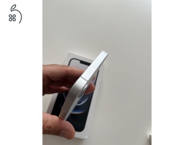 iPhone 16e 128GB Új!