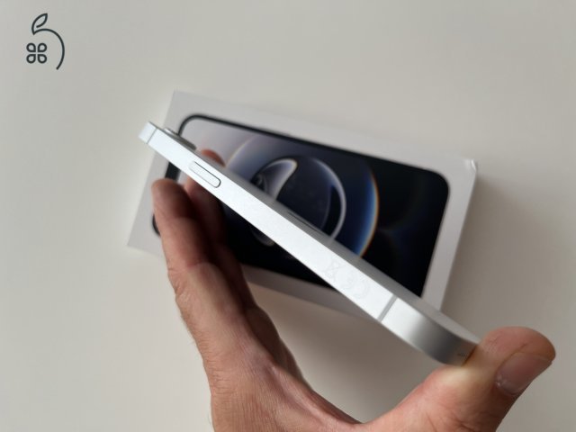 iPhone 16e 128GB Új!