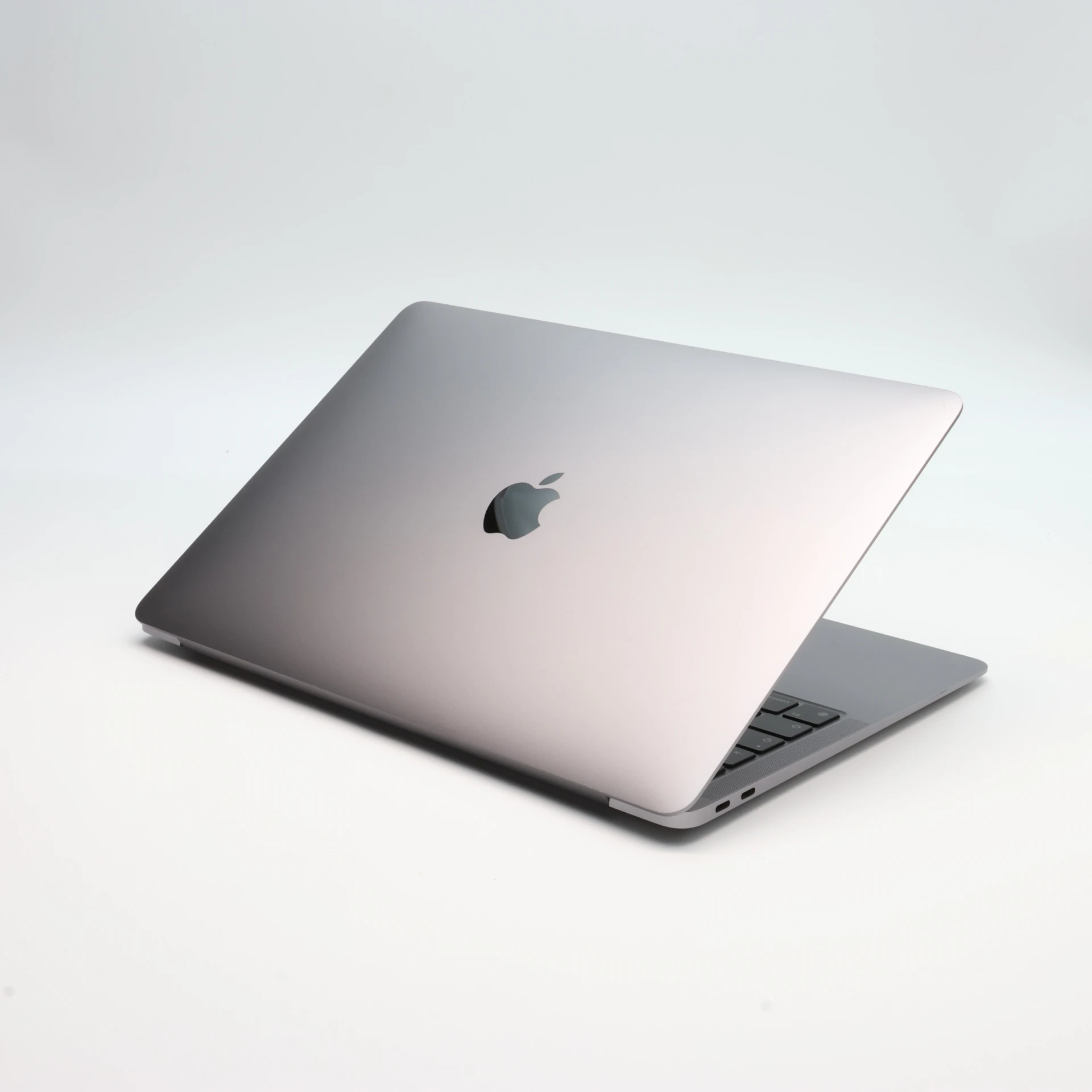 !! 1 ÉV GARANCIA !! Apple MacBook Air 13″ M1 2020 256GB Space Gray 8GB RAM 99% Magyar Bill.