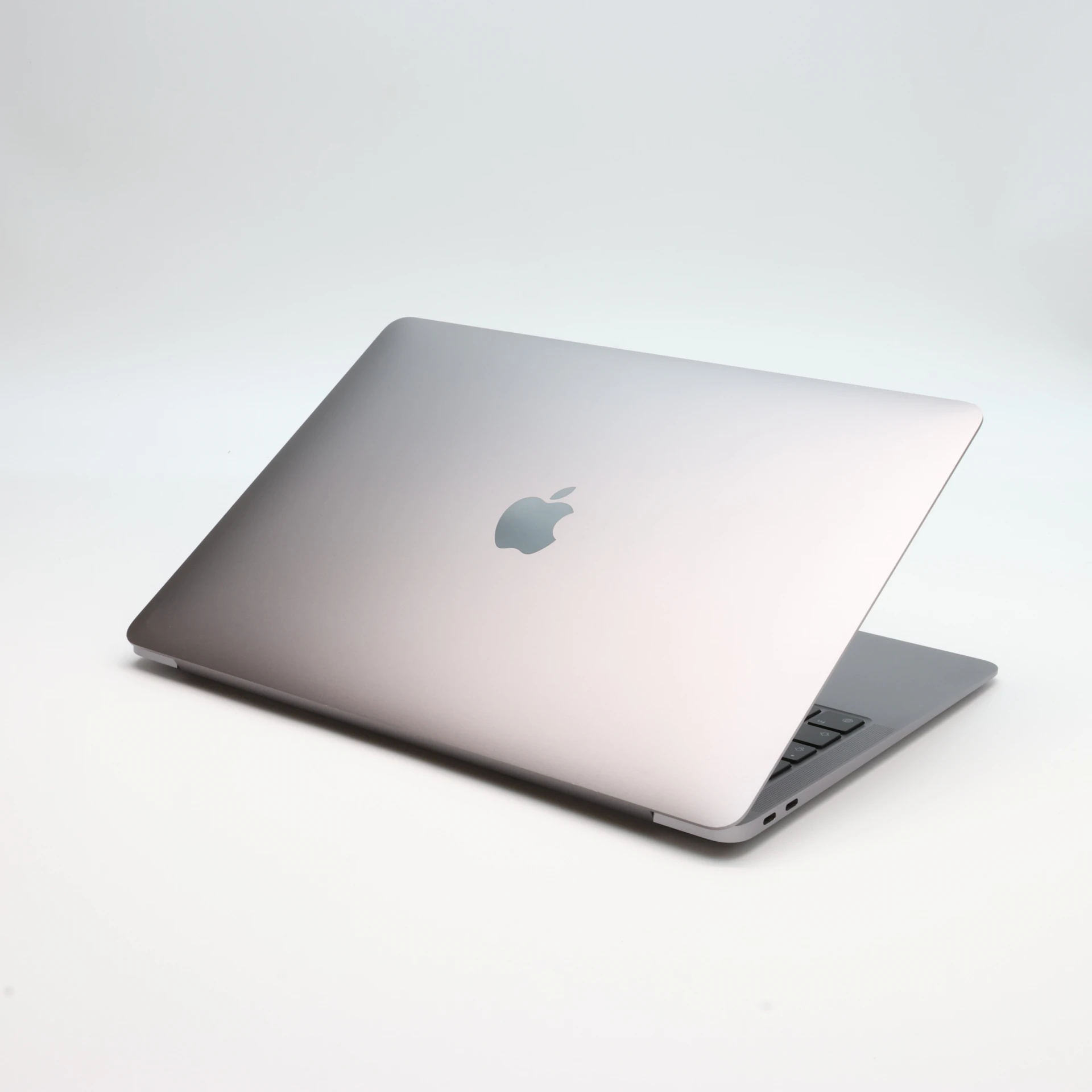 !! 1 ÉV GARANCIA !! Apple MacBook Air 13″ 2020 M1 256GB SSD Space Gray 16GB RAM 89% Magyar Bill.