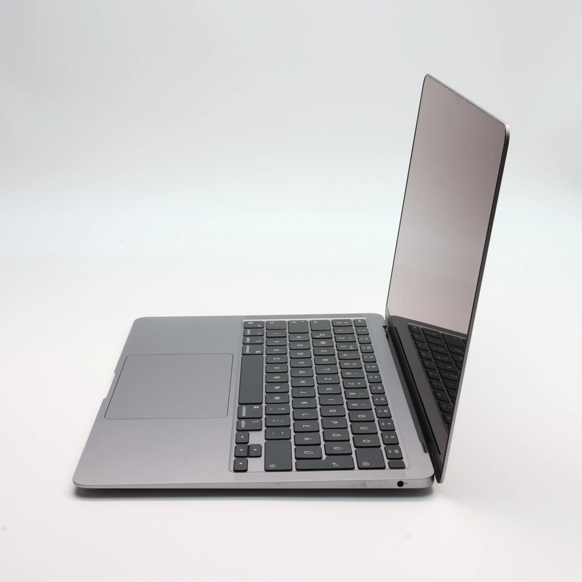 !! 1 ÉV GARANCIA !! Apple MacBook Air 13″ 2020 512GB SSD Space Gray 85% AKKSI 8GB RAM Magyar Bill.