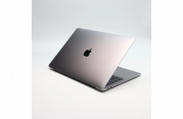 !! 1 ÉV GARANCIA !! Apple MacBook Air 13″ 2020 512GB SSD Space Gray 85% AKKSI 8GB RAM Magyar Bill.