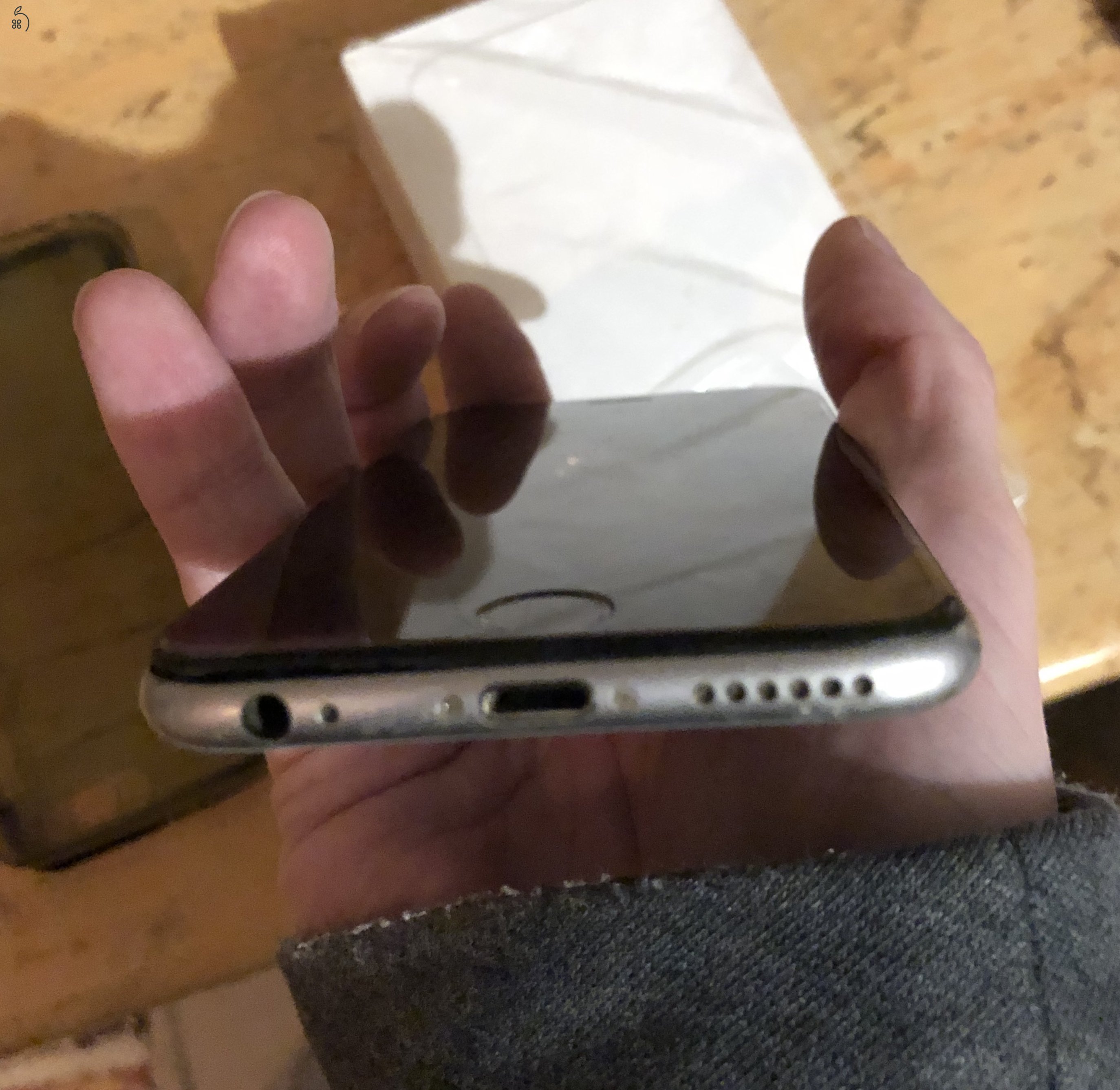 iPhone 6 / 16 GB, space grey