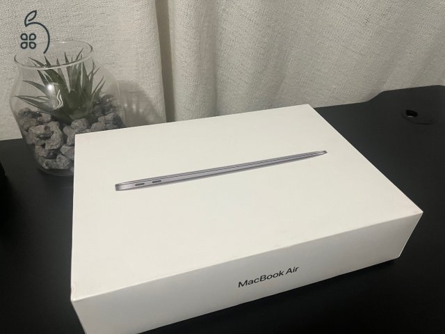  Apple Macbook Air M1 13” 16GB RAM