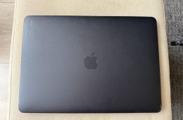 Apple MacBook Air 2020 M1 13