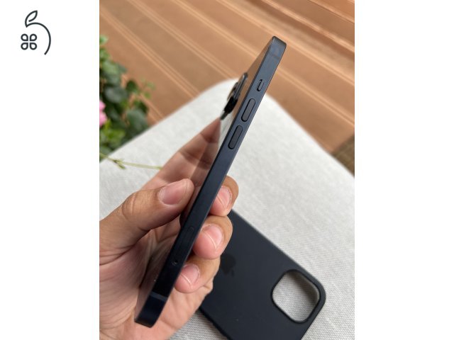 Apple iPhone 13 – 128 GB – Midnight Black
