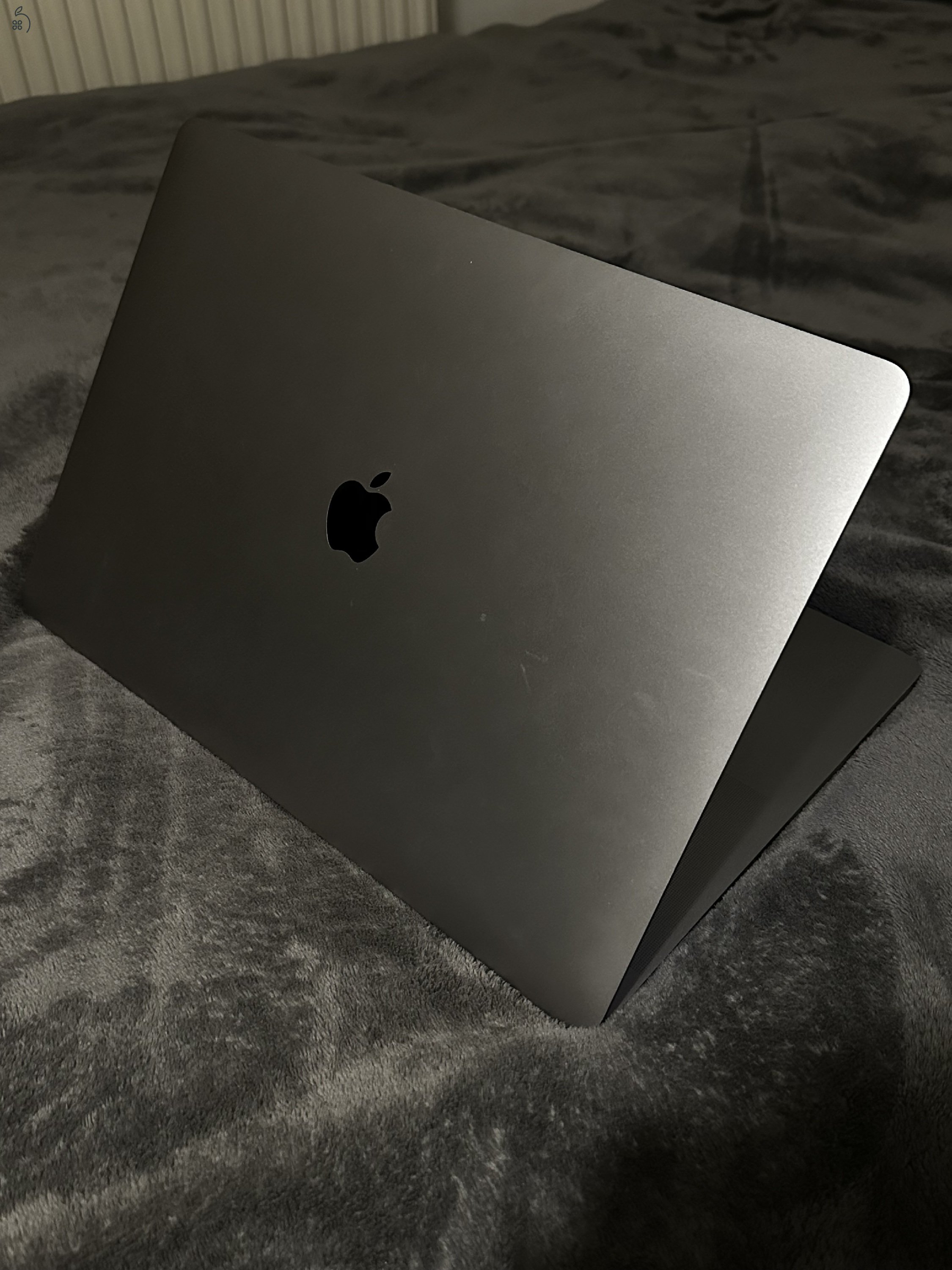 Macbook pro 2019 16” 512gb ssd
