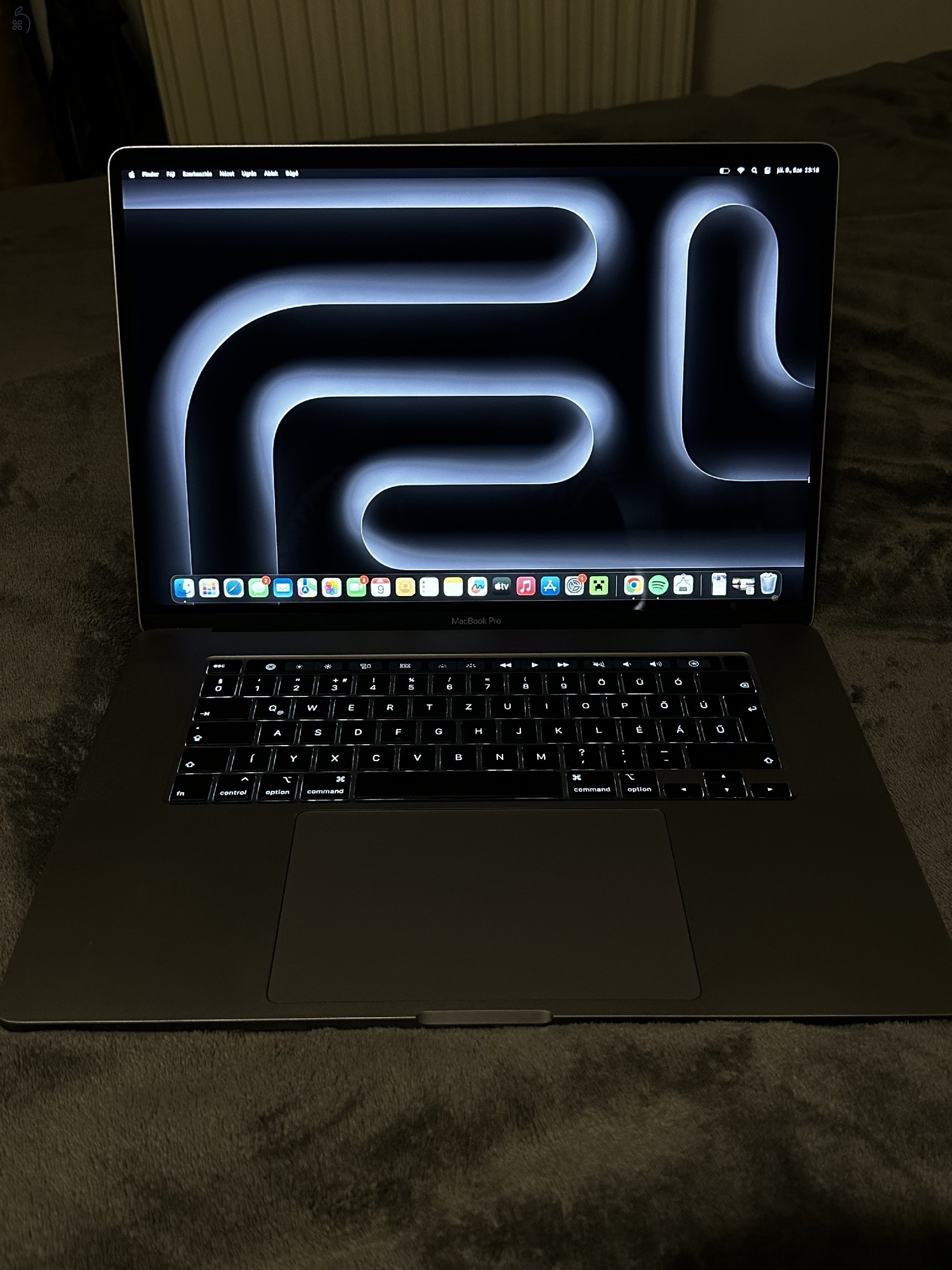 Macbook pro 2019 16” 512gb ssd