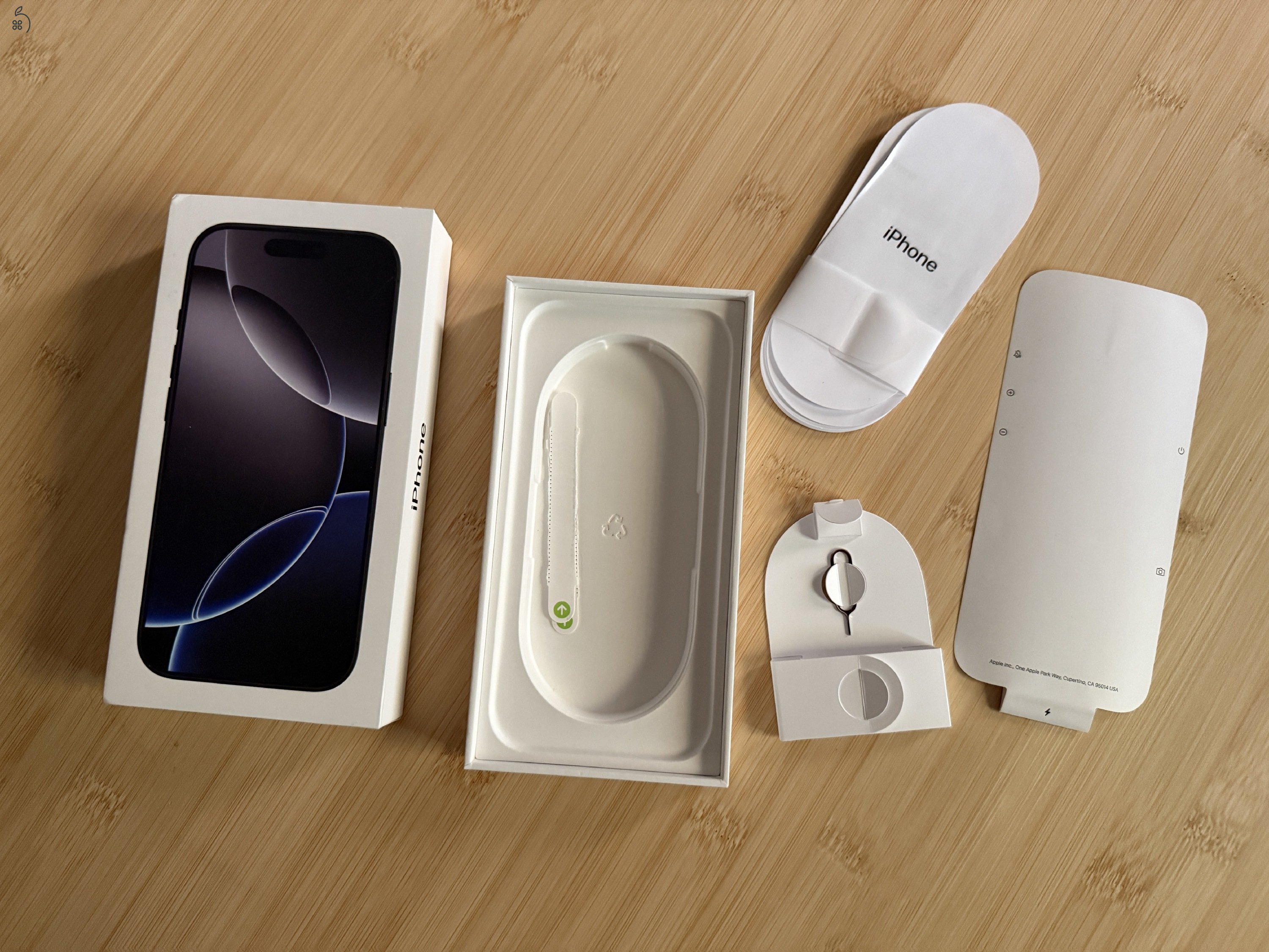Apple iPhone 16 pro 128Gb Black független