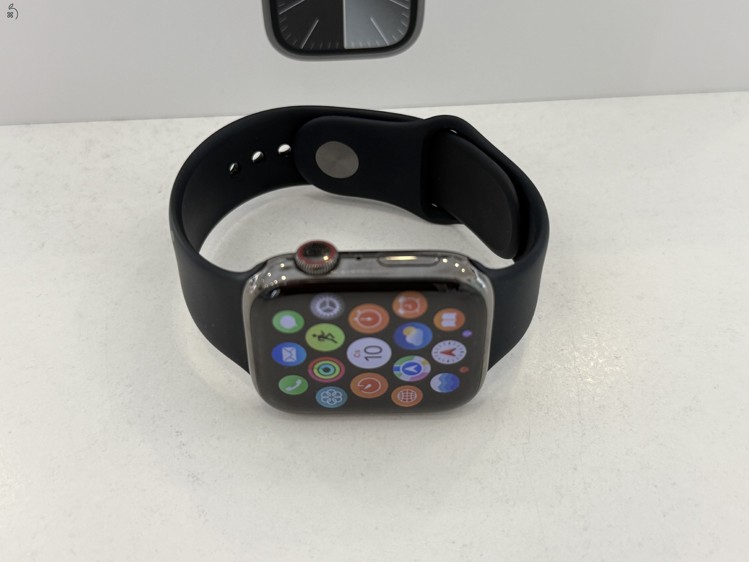 Apple Watch 9 45mm Újszerű Cellular Rozsdamentes Acél/Akku 98%/p4358
