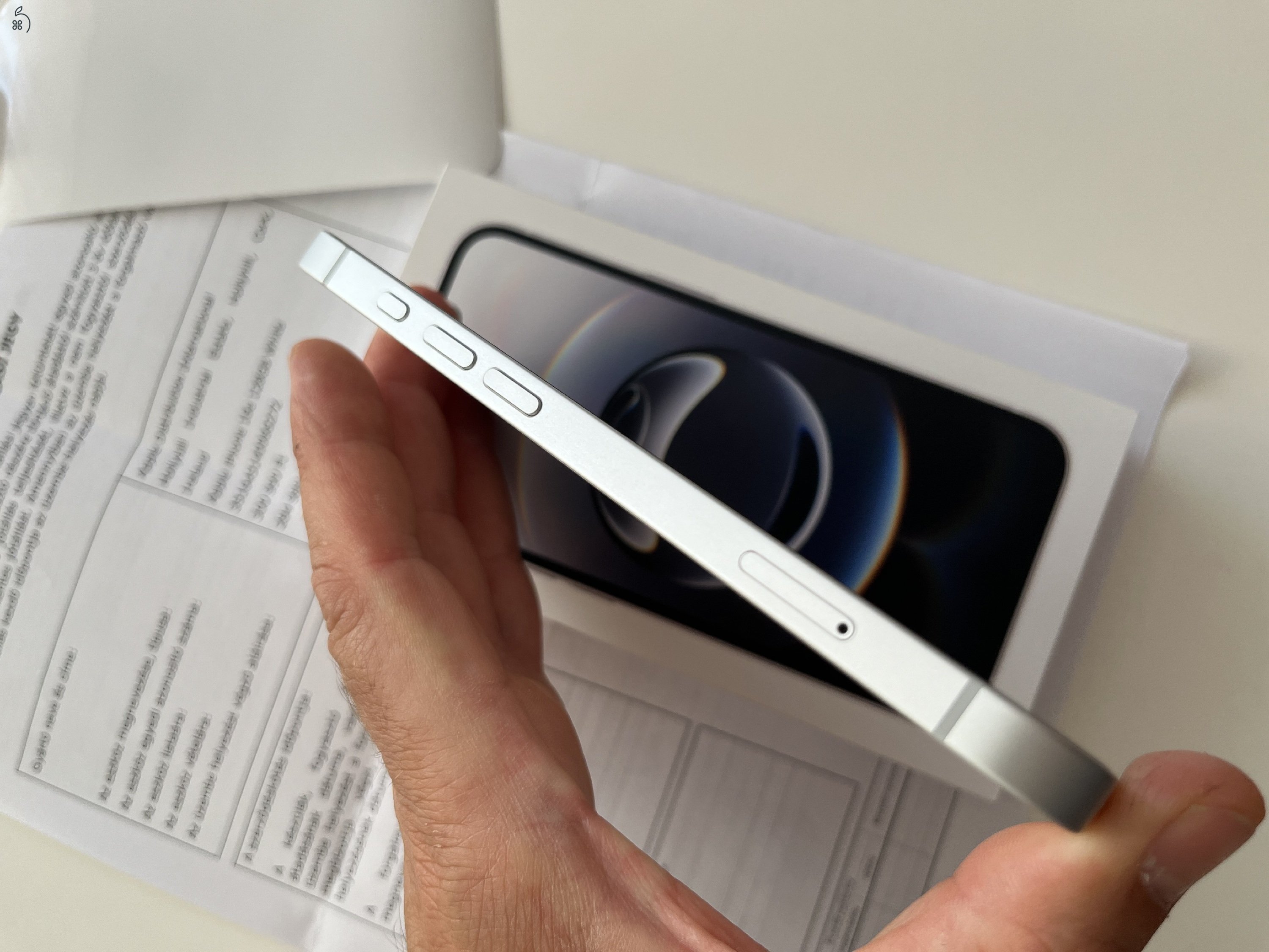 iPhone 16e 128GB Új!