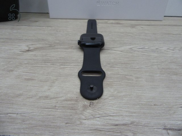 Apple Watch 8 - 45 mm - Használt, karcmentes