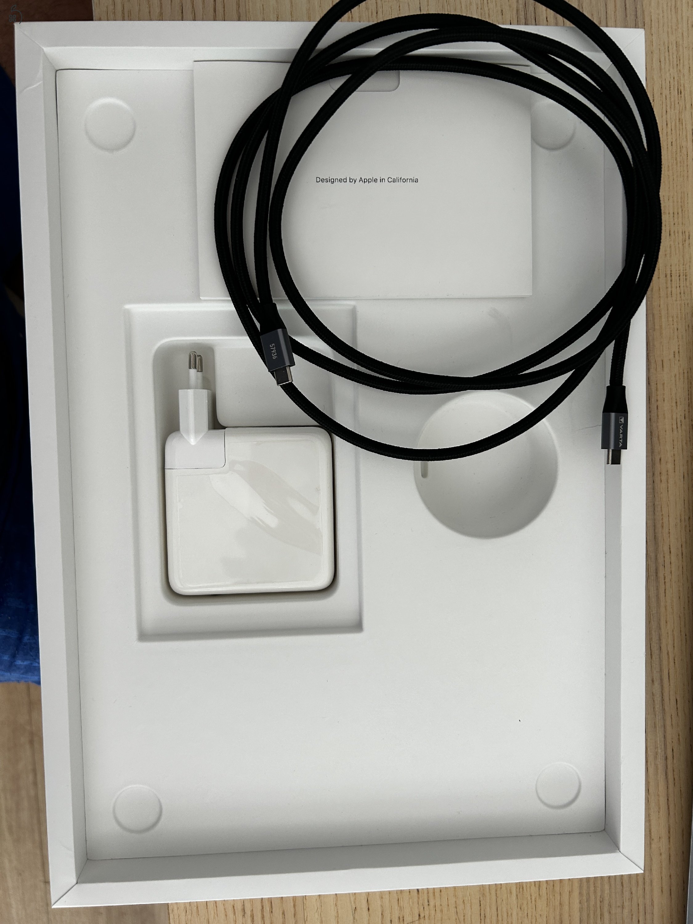 2021 -es forgalomba kerülésű Macbook Pro Retina 16