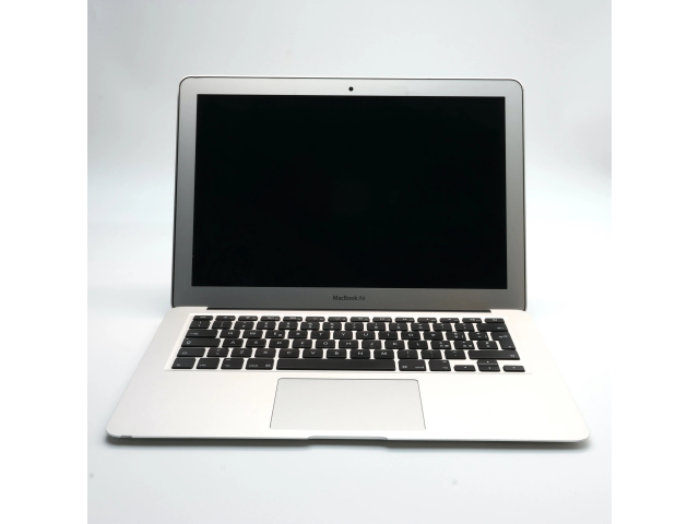 !! 1 ÉV GARANCIA !! Apple MacBook Air 13″ 2017 i5 128 GB 8 GB RAM Silver EU Bill