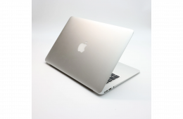 !! 1 ÉV GARANCIA !! MacBook Air 13″ 2015 i5 128 GB 4 GB RAM Silver EU Bill