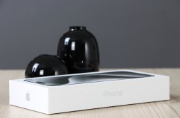Új Apple iPhone 15 Pro Max 1TB fehér US-6932