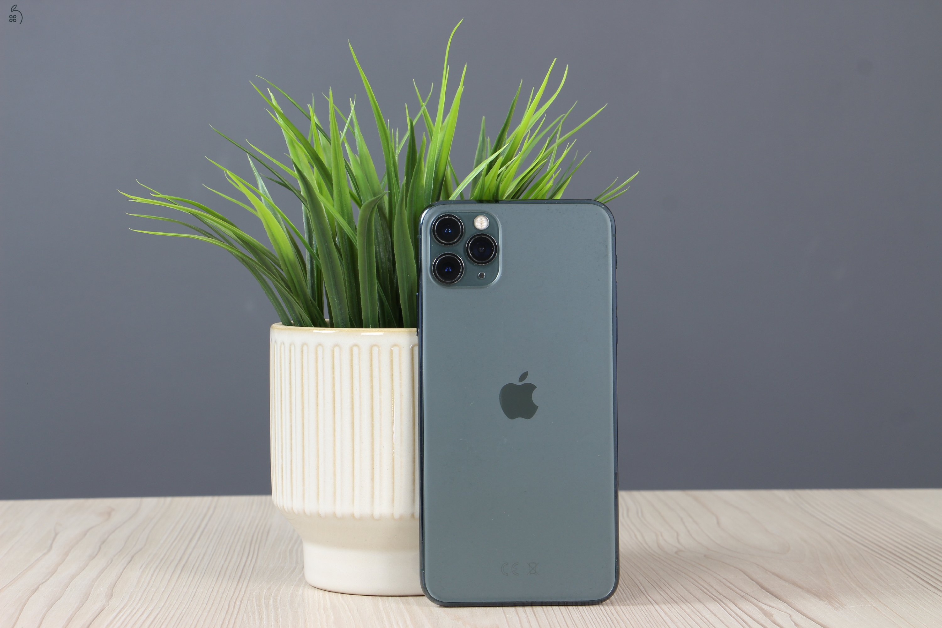 Használt Apple iPhone 11 Pro Max 512GB Midnight Green C+ US-6737