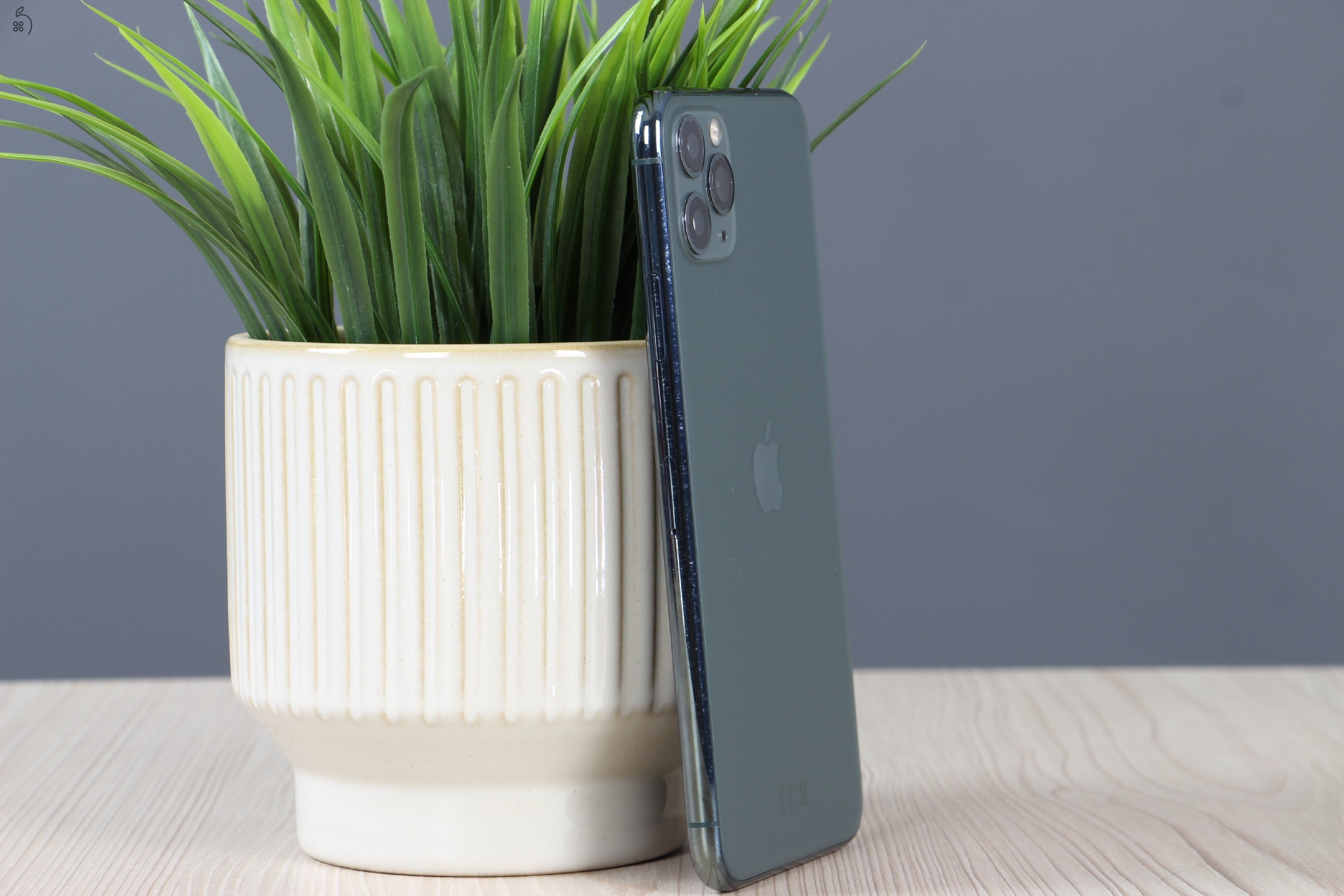Használt Apple iPhone 11 Pro Max 512GB Midnight Green C+ US-6737