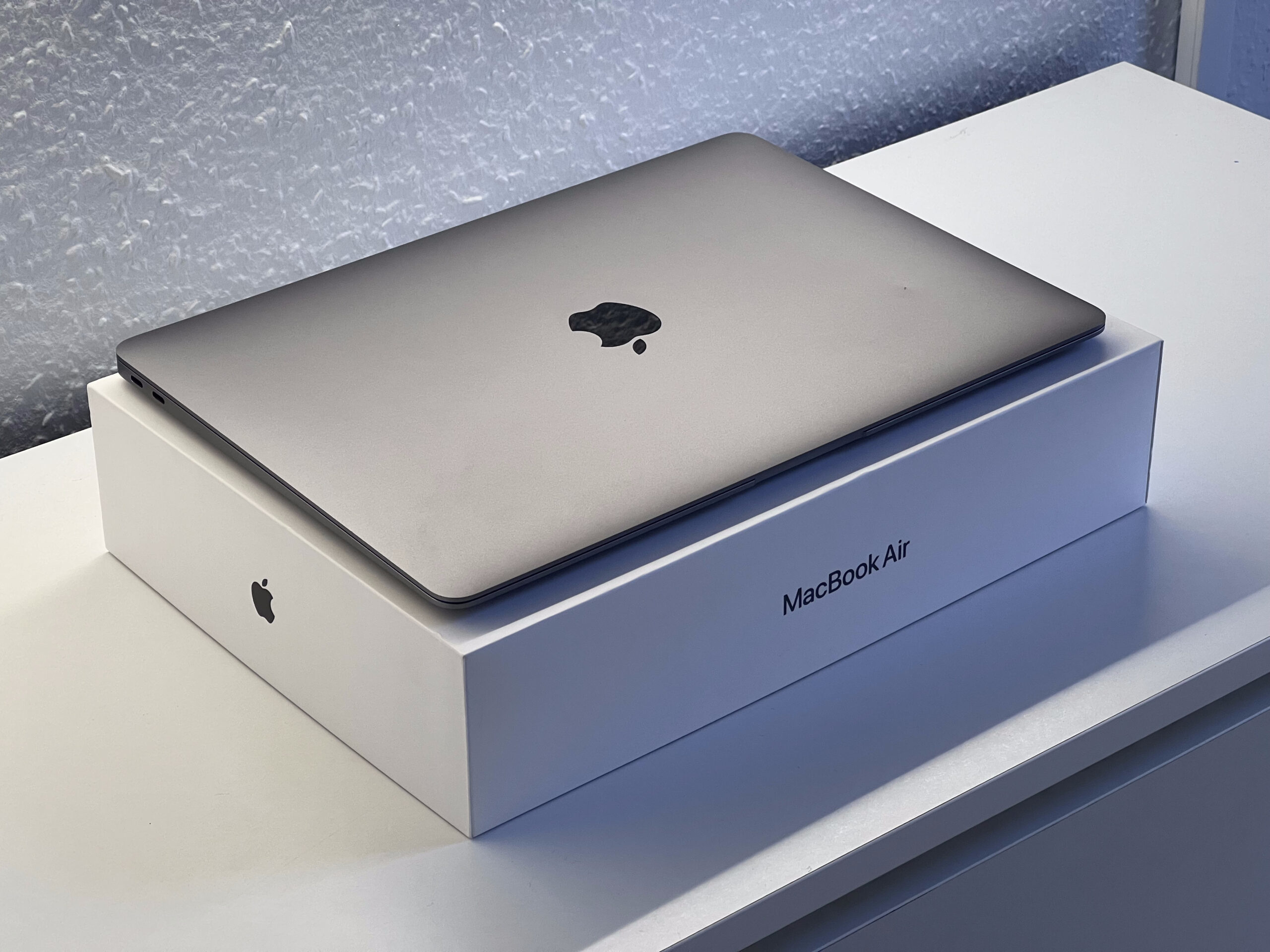 MacBook Air 2020 13 M1 256GB 2 ÉV Garanciával Számlával