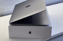 MacBook Air 2020 13 M1 256GB 2 ÉV Garanciával Számlával