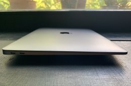 MacBook Air 13