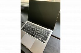 MacBook Air 13