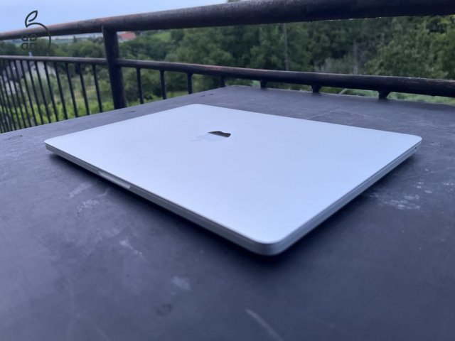 M1 Macbook Pro 13
