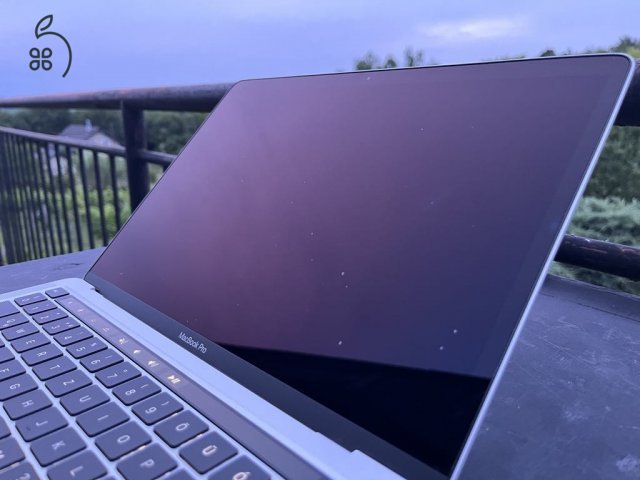 M1 Macbook Pro 13