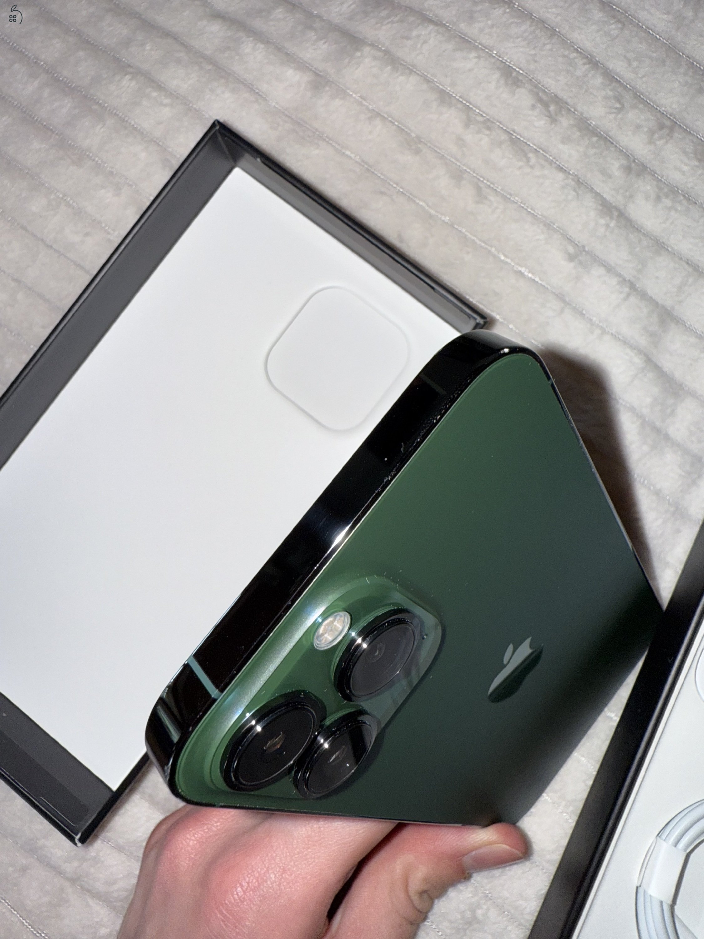 iPhone 13 Pro Max 128 GB - Alpine Green - Szép állapot