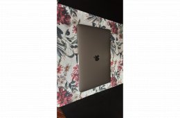 MacBook Pro - Touchbar - 8GB - i5 - 256SSD