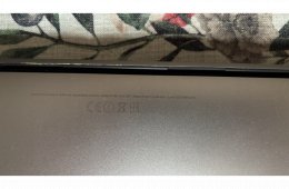 MacBook Pro - Touchbar - 8GB - i5 - 256SSD