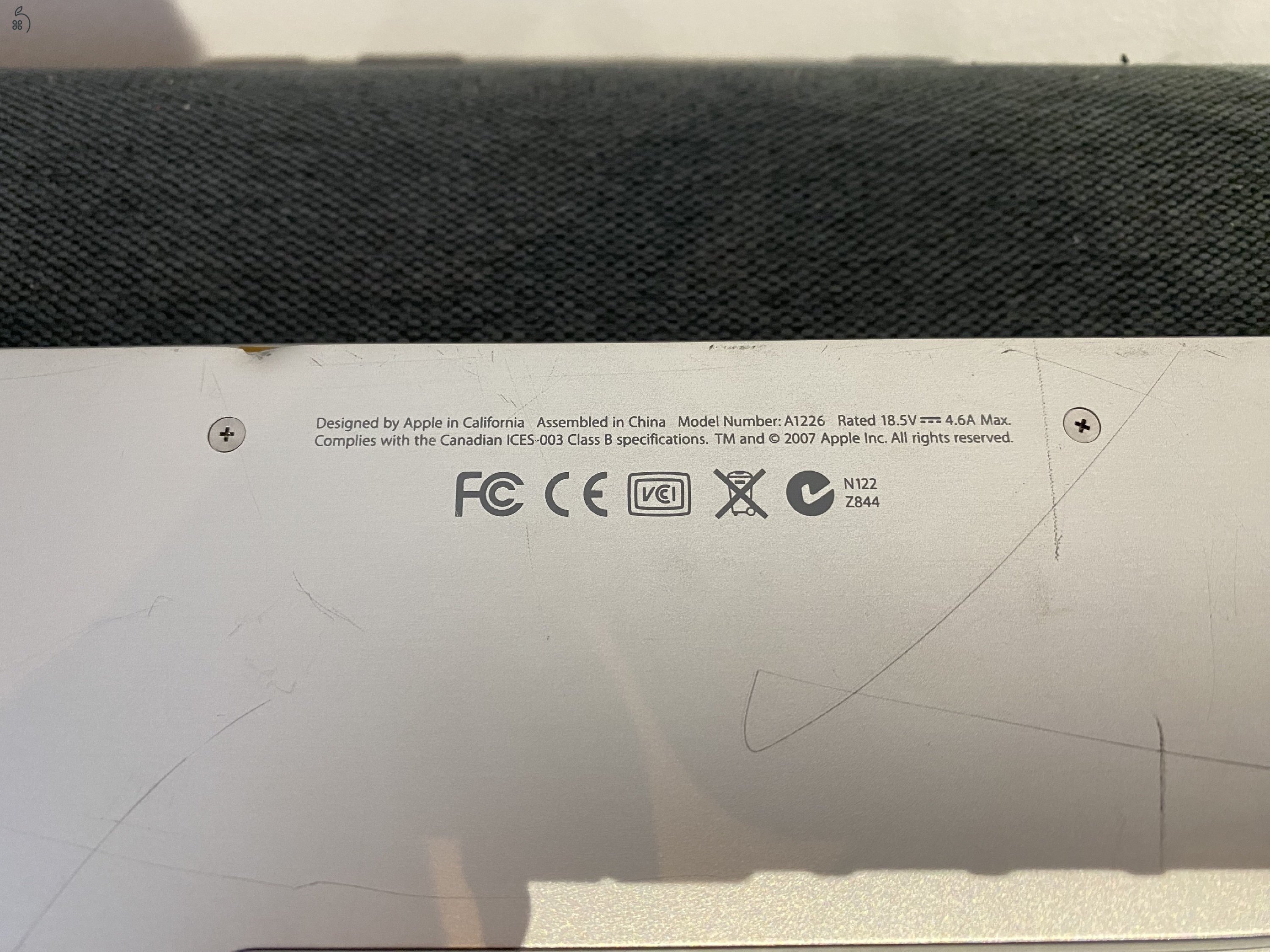 Apple MacBook Pro A1226 