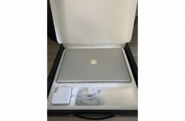 Apple MacBook Pro A1226 